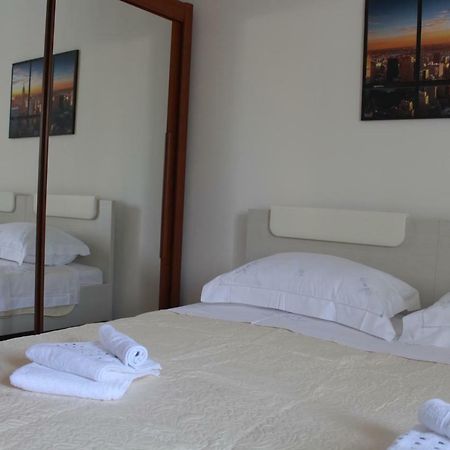 Apartment Petra สปลิท ภายนอก รูปภาพ