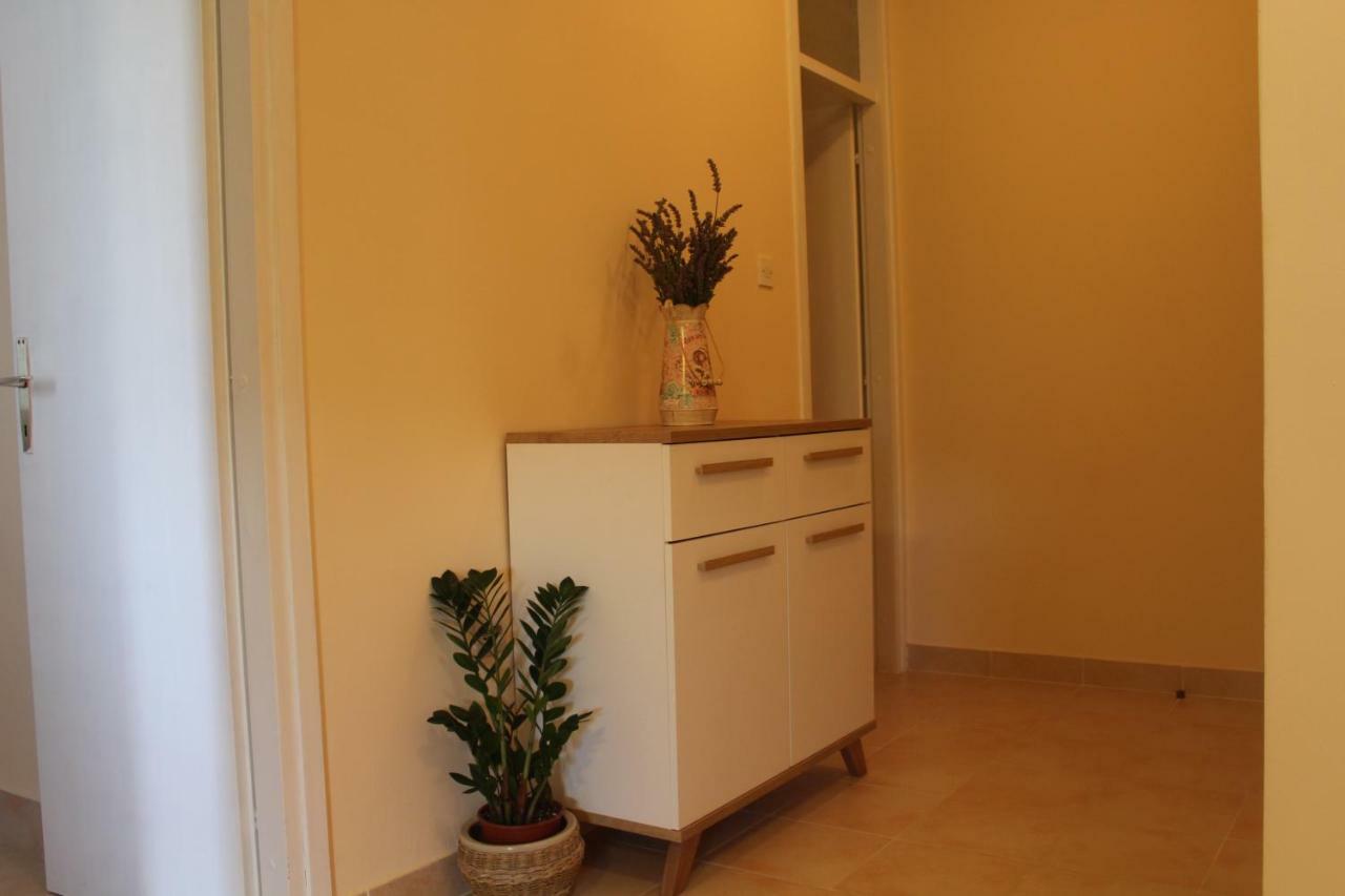 Apartment Petra สปลิท ภายนอก รูปภาพ