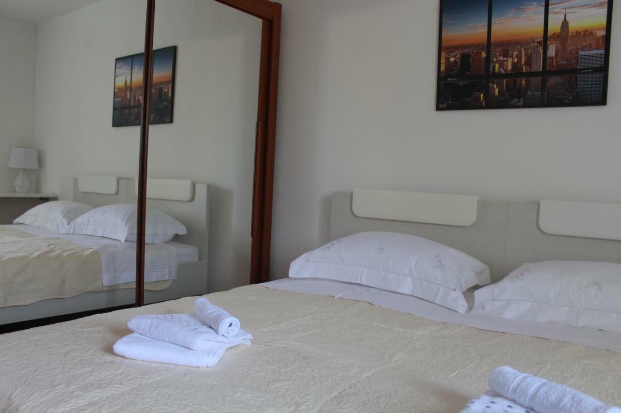 Apartment Petra สปลิท ภายนอก รูปภาพ
