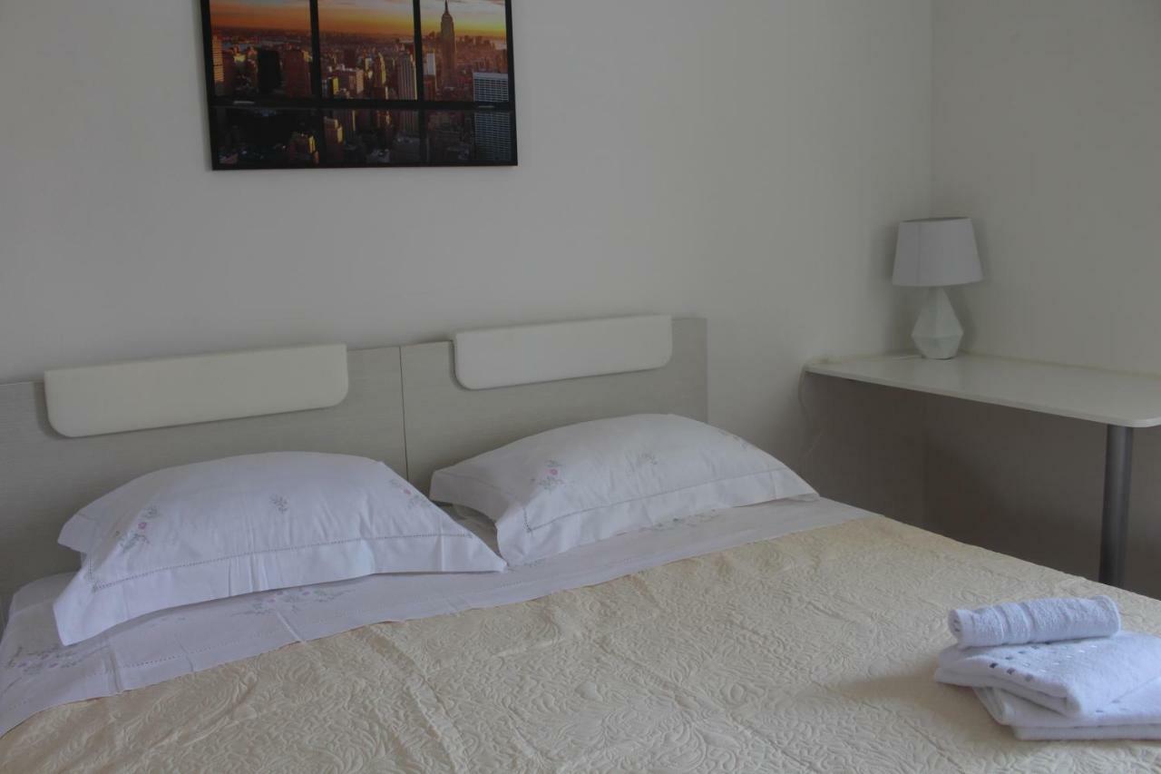 Apartment Petra สปลิท ภายนอก รูปภาพ